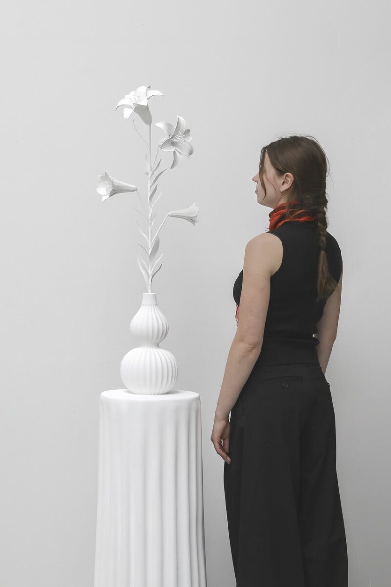 Lily (White) (3)